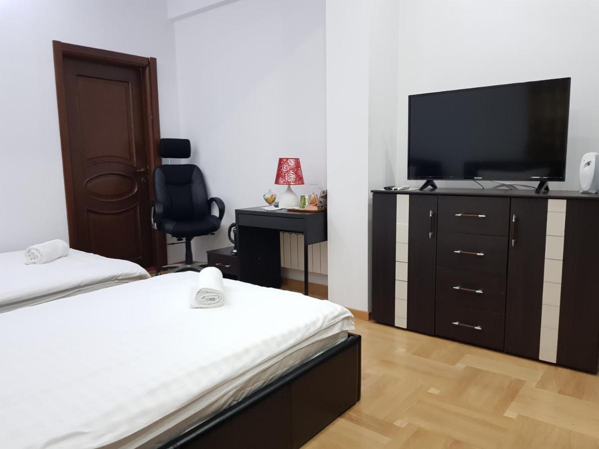 ブカレストApartament Langa Monzaアパートメント エクステリア 写真